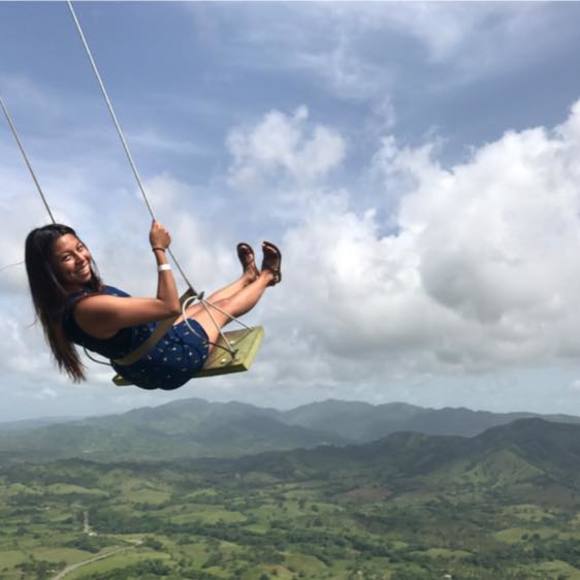 Meet your Posher, Michelle - Picture 1 of 1